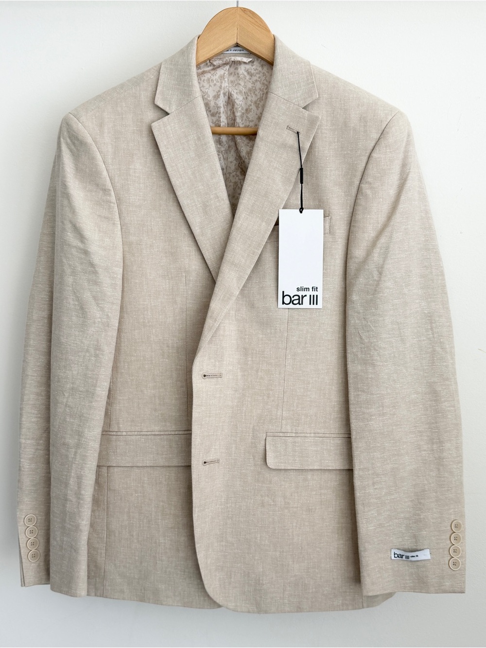 Bar III Beige Slim Fit Linen-Blend Sport Coat. Size 38s